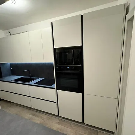 Luxury 3 Bedroom Grand Lägenhet *