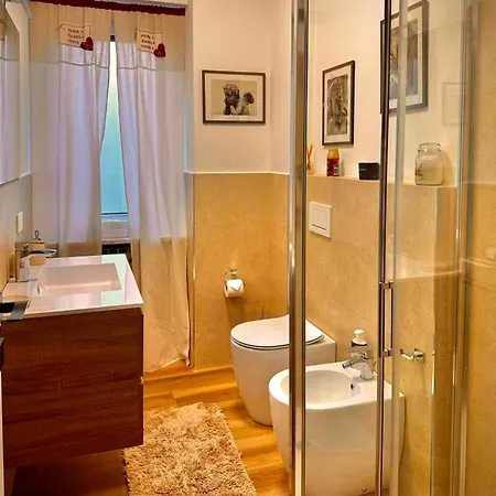 Luxury 3 Bedroom Grand 아파트 *